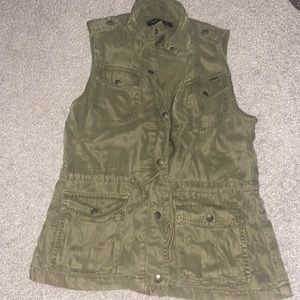Army green vest
